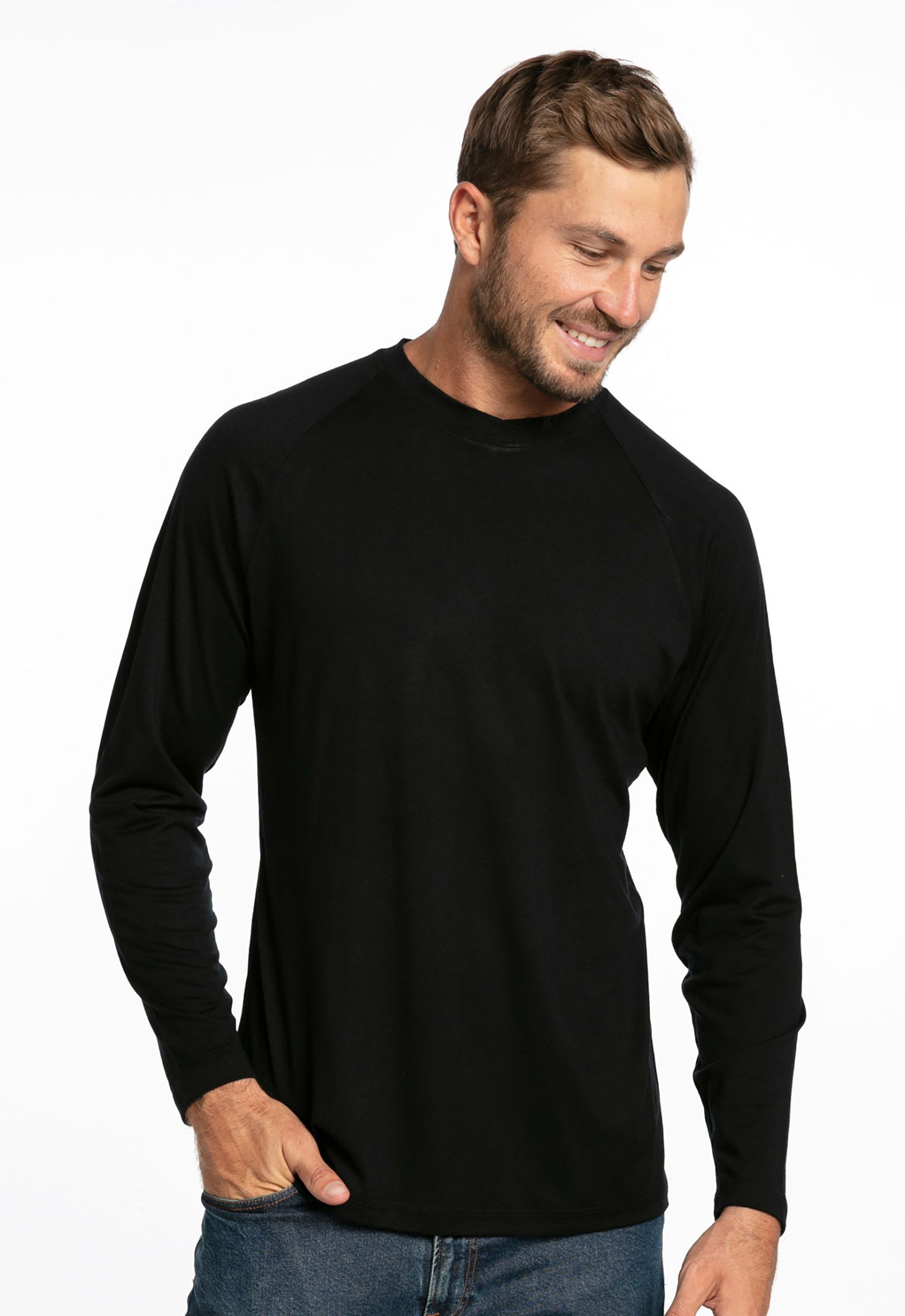 Merino Long Sleeve Crew Black | The Wool Company