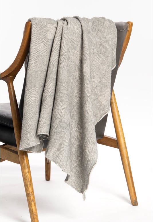 Merino Possum Jacquard Throw Oatmeal/Mist